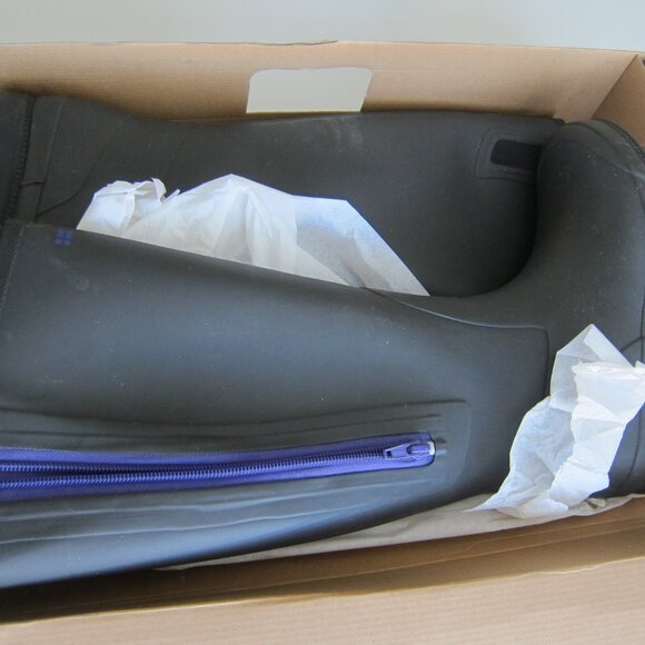 Tretorn women's knee high zip up rain boots - Picture 4 of 8